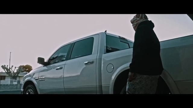 Yowda - Shooters Wit Me Ft. Gunplay