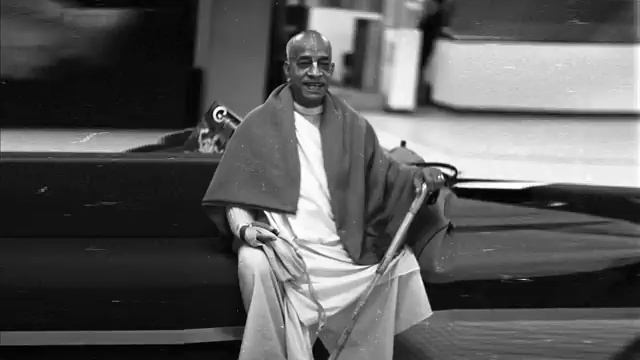 Я ДАРЮ СЕБЕ БОГА - Лакшми Нараяна дас (Леонид Тугутов) смотреть онлайн