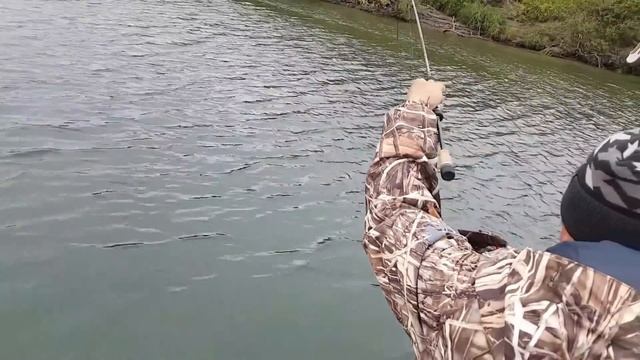 Рыбалка на трофейного хариуса на Полярном Урале в Воркуте тел.89129514111