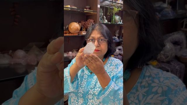 CRYSTALS TO balance eye chakra  ajna - For CLARITY OF MIND  WISDOM 6th Chakra - Forehead