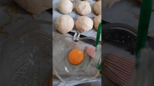 САХАРНЫЕ БУЛОЧКИ 😻😘Ватрушки с клубничным вареньем