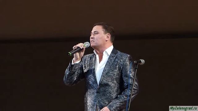 "Служить России". Исполняет Денис Агапов