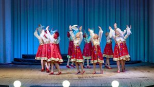 "Русская плясовая"