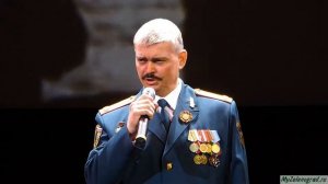 "Вечерняя песня". Исполняет Алексей Вешкин (обладатель Гран-при VIII фестиваля "Виват, Победа!")
