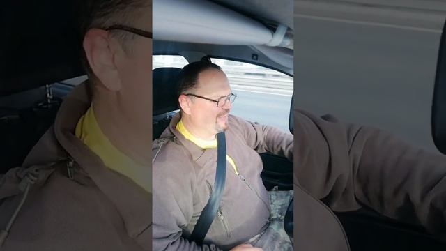 Ура, еду на дачу. Вновь испытаю удачу  в лесу. Грибы, а может и ягоды.