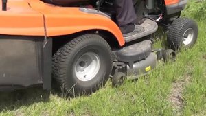 Садовые тракторы Husqvarna на службе города