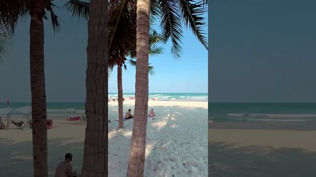 Let’s we enjoy the beach 🏝️ #beach #danang #mykhebeach #vietnam #fy