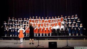 П. Чайковский "Ну-ка, светик Машенька!" Исполняет сводный хор 2 и 3 класса ДШИ им. С. П. Дягилева