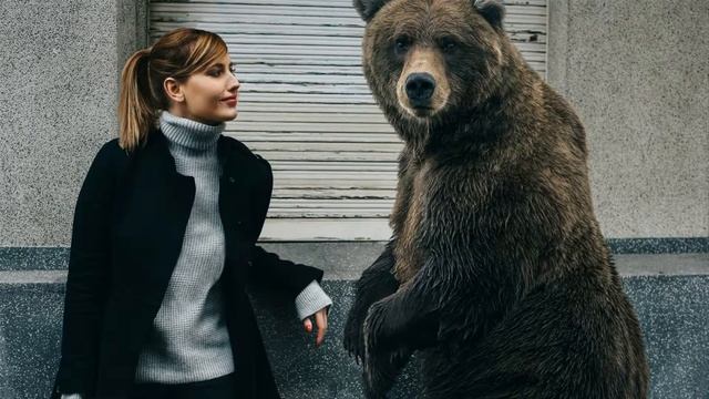 Реклама дружить по русски девочка с медведем