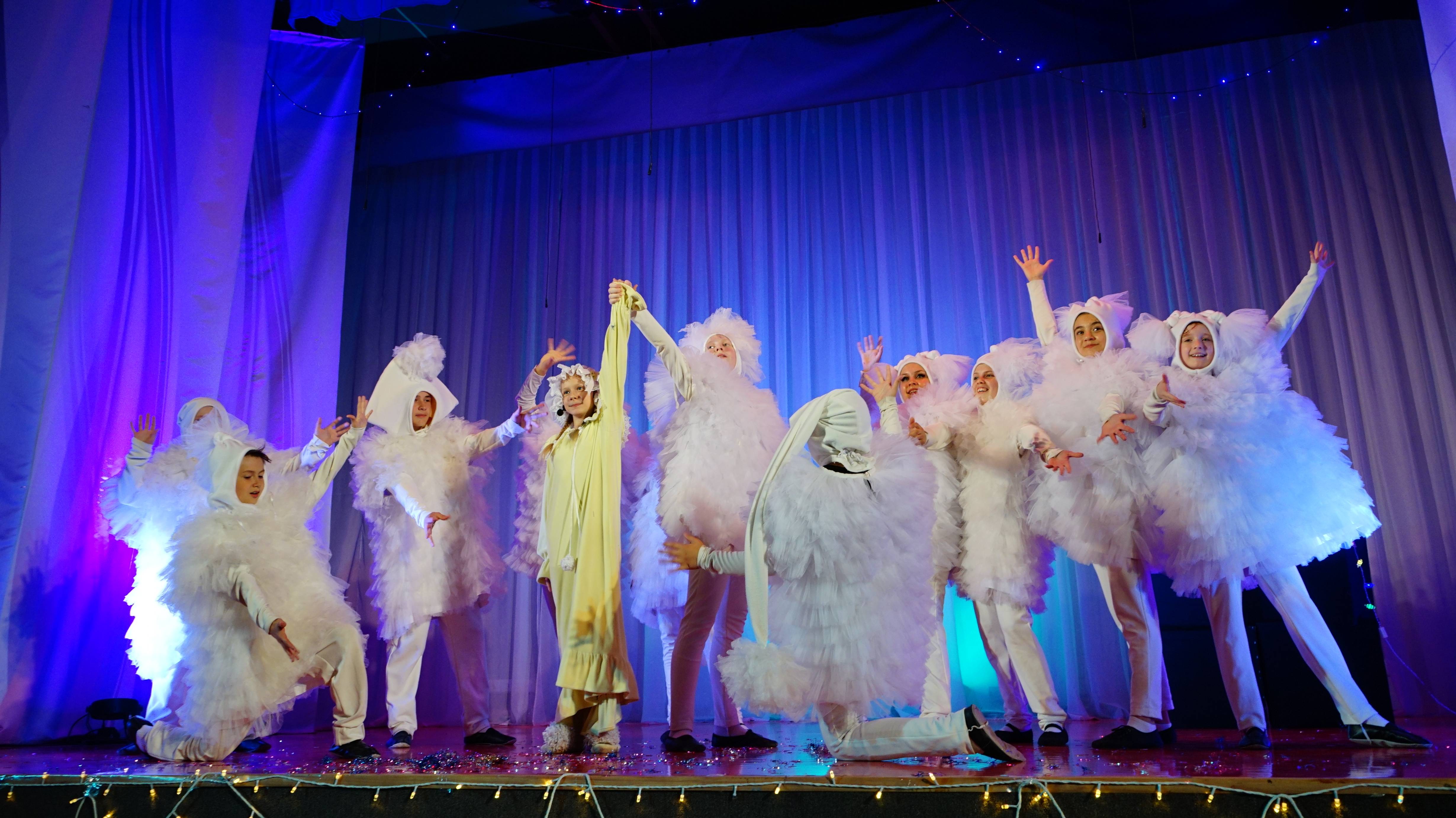 Выпускной спектакль "Фабрика грёз" 2022г. смотреть онлайн