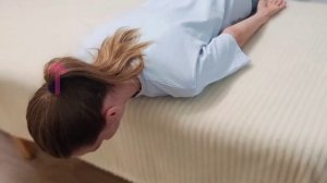 Упражнение от компьютерной шеи: как вернуть голову на место