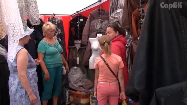 Ярмарка на площади: саратовцев удивили белорусские цены