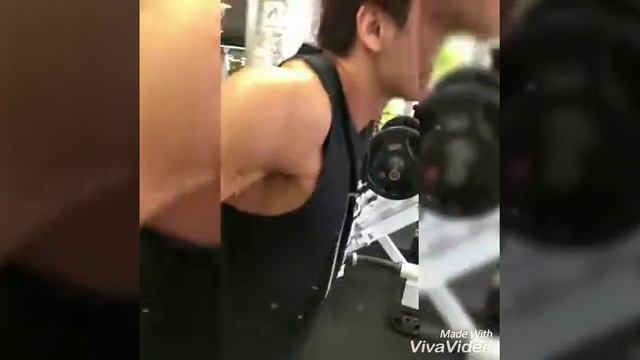 Dips Exercise with Rizal ICON Nutrition (YOUR BODY YOUR ICON) смотреть онлайн