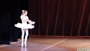 П. И. Чайковский. Вариация белой кошечки. Исполняет Варвара Нестерова