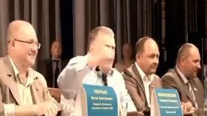 Жириновский  Дурочка ты! И уходи отсюда из зала