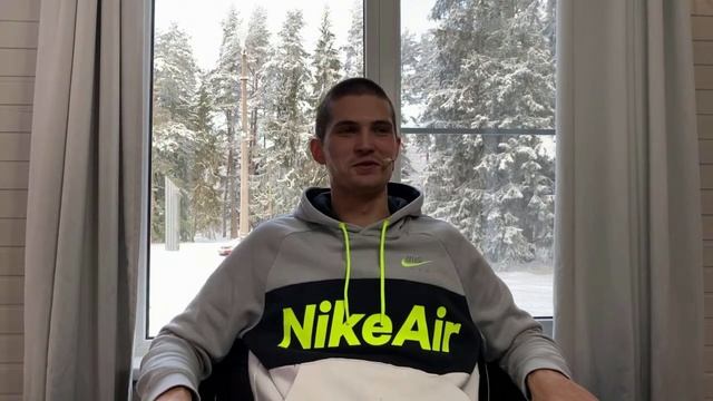 Даниил Зуев. I am + тупняк!!!😂😂😂 смотреть онлайн