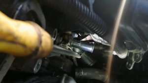 Замена термостата Мондео 4. мотор 2.0 л. 145 л.с. Своими руками..mp4