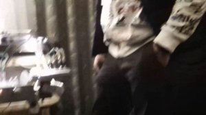 Стенд с колонкой в форме яйца