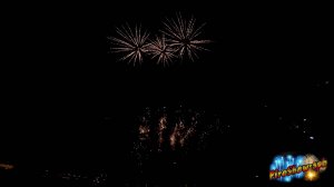 Невероятно красивое пиротехническое шоу