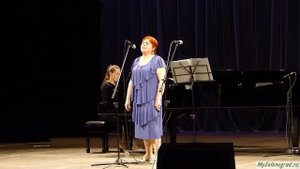 "Лирическая песня" (из фильма "Сердца четырех"). Исполняет Нина Сах
