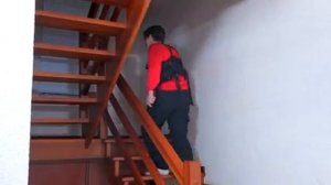 Один из нас не тот за кого себя выдаёт.