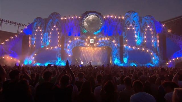 B.U.G. Mafia x Dăruiește Viață pe MainStage la UNTOLD смотреть онлайн