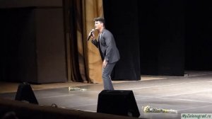 "Viva La Diva". Поет Сергей Дудинский