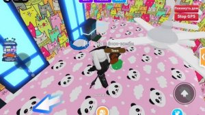 нашла маленькую девочку