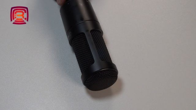 Студийный мультинаправленный микрофон Audio technica AT 2050 смотреть онлайн