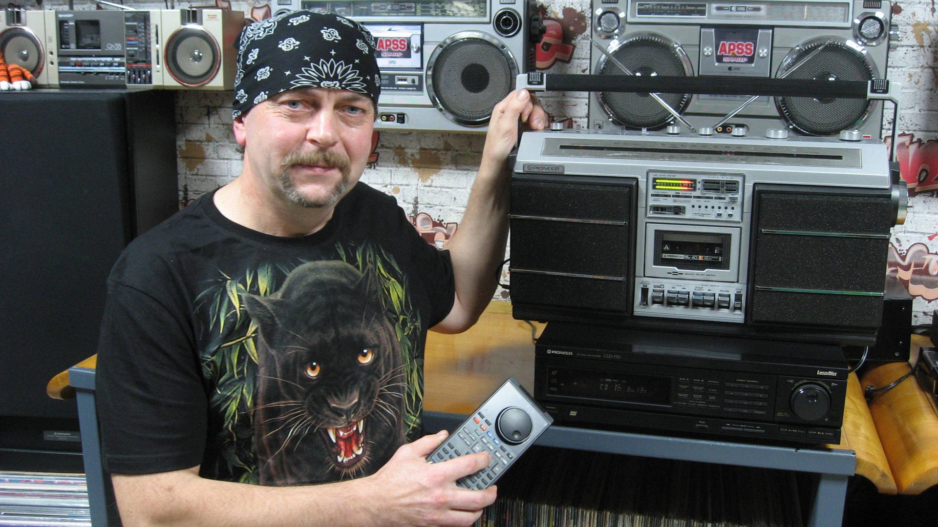 LD-LASER DISC / PIONEER CLD-770 + PIONEER SK-95 = Музыкальный киоск часть-1 смотреть онлайн