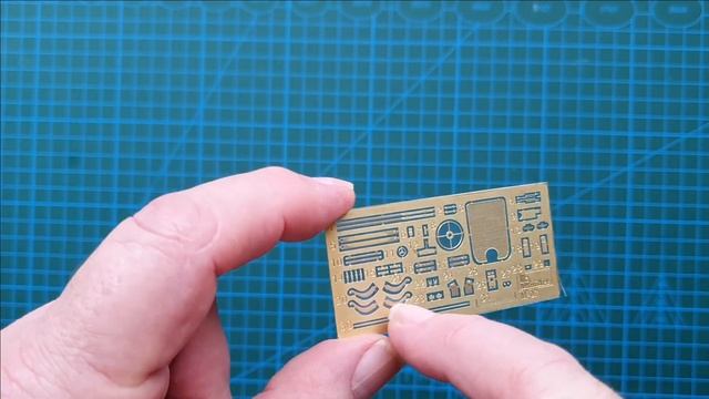 Miniart 1/35 German Staff Car Type 170V Cabriolet B - Kit Review смотреть онлайн