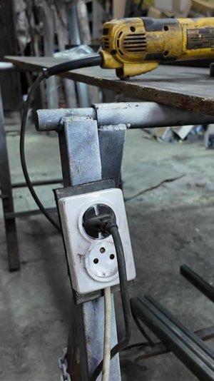 Очень удобная розетка-1