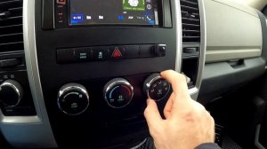 2011 DODGE RAM 1500 4.7 V8 (310). Start Up, Engine, and In Depth Tour.
