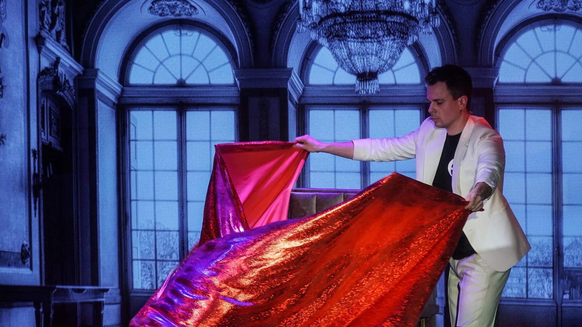 Иллюзионный спектакль Александра Магу "Вопрос" смотреть онлайн