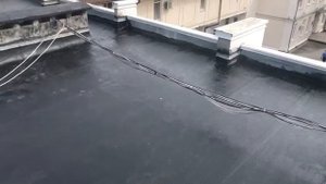 Полимер-каучуковая гидроизоляция по рулонной кровли. Практичное решение для многоквартирных домов
