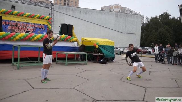 Футбольный фристайл. Группа «Mad Sports»