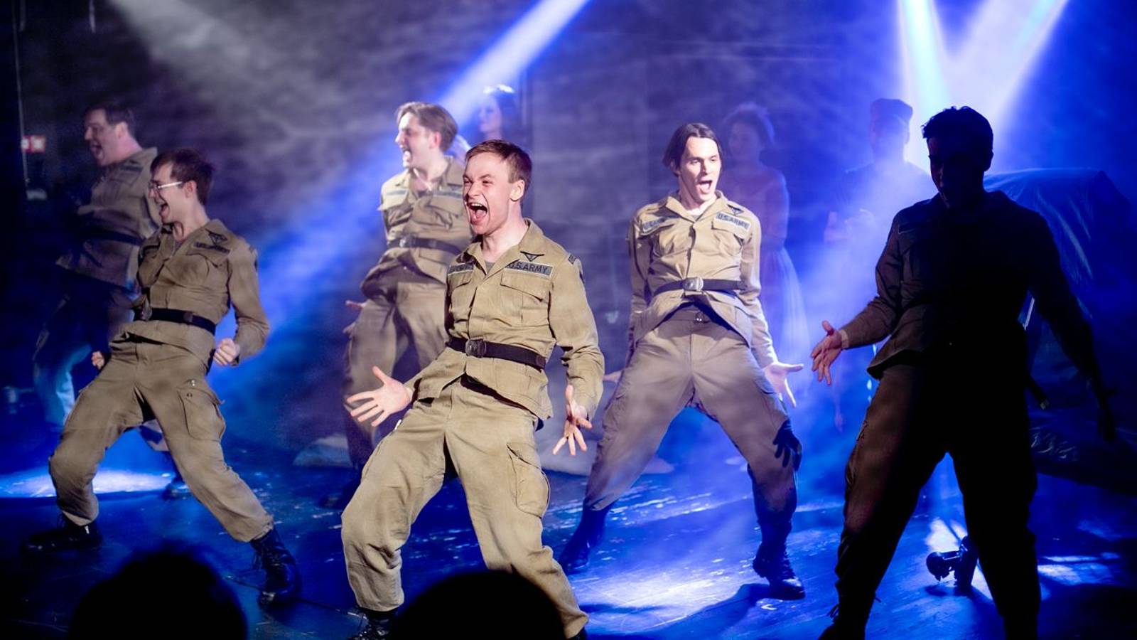 Комедийная драма "Билокси-блюз" смотреть онлайн