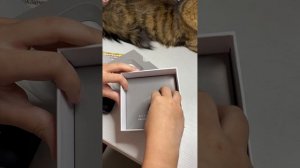 Распаковка модных наушников сердечек с подсветкой 💓