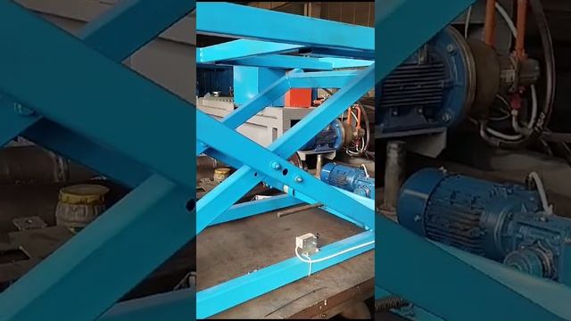 Стол подъемный с электроприводом