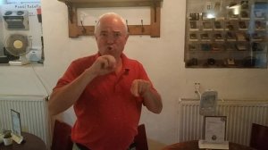 'Кафе глухих в Брно. С субтитрами