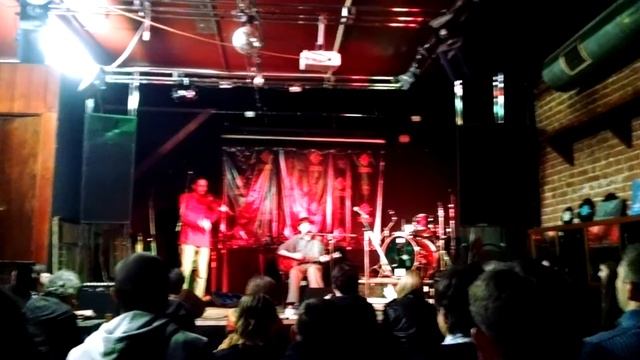 Умка - Звуки в твоей голове смотреть онлайн