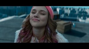 Attraction (2017). UFO crash in Moscow