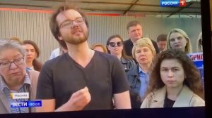 Обманутые дольщики на улице Народного Ополчения, 33 в Москве