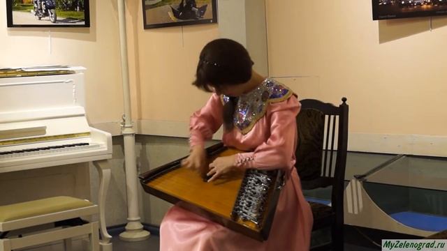 Былинные наигрыши. Исполняет Светлана Бутузова (гусли)