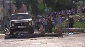 Экстремальное шоу внедорожников. Видео