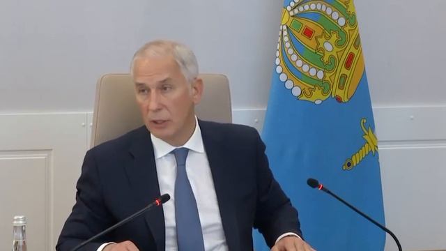 Глава облкабмина пригрозил руководителю службы жилнадзора «оргвыводами» смотреть онлайн