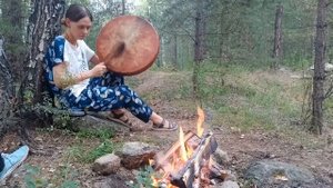 Камлаю на шаманском бубне
