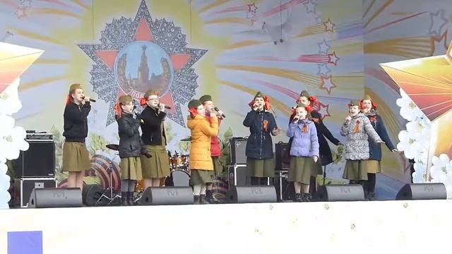 Вокальная группа творческой мастерской "Качели". "Катюша"