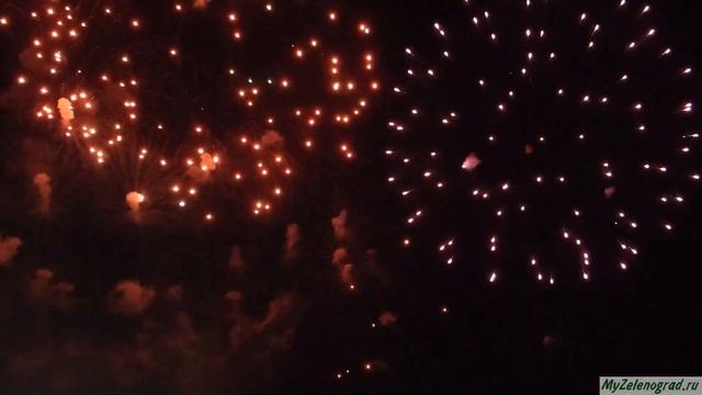 Салют Победы 9 мая 2016 года в Зеленограде