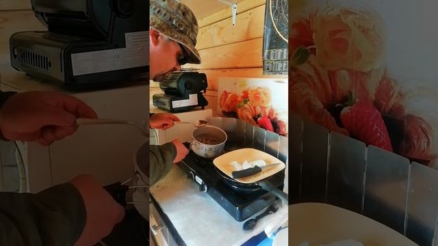 Грибной обед, после грибной охоты. Долго не жду.